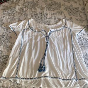 Embroidered detail top